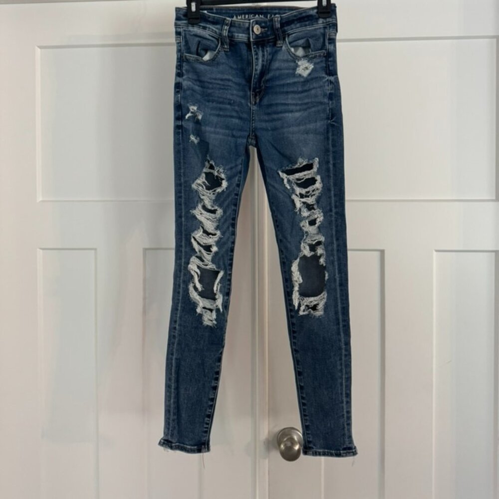 American Eagle Next Level Stretch Distressed Skinny Jeans Women’s Size 2 Regula